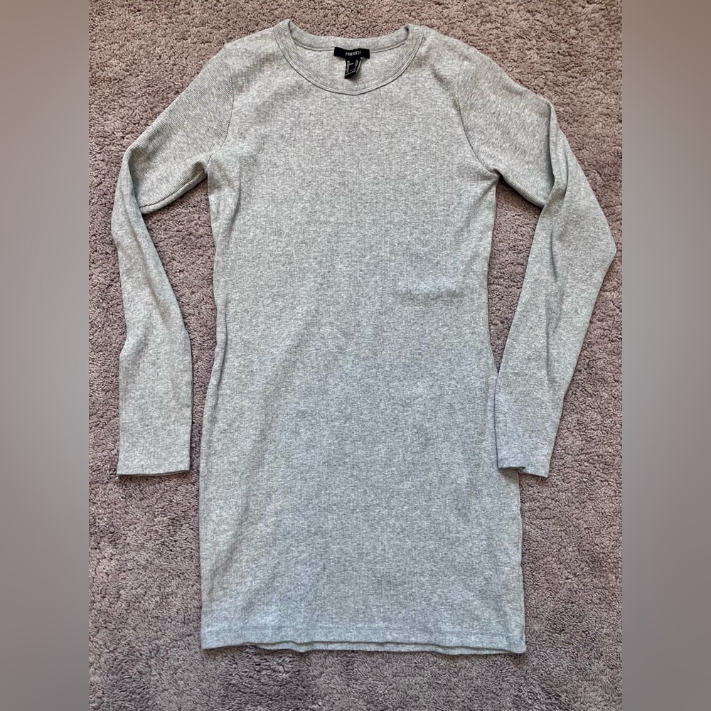 Forever 21 grey long sleeve fitted dress - Size extra large